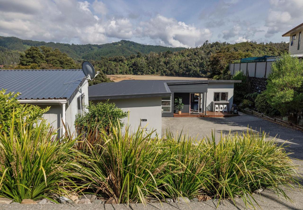 Rowling Road Studio Kaiteriteri ภายนอก รูปภาพ